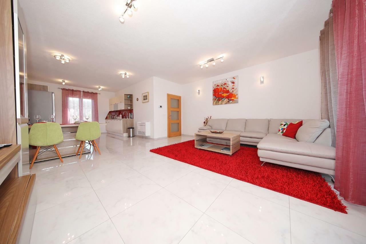 Apartment Lana Pašman المظهر الخارجي الصورة